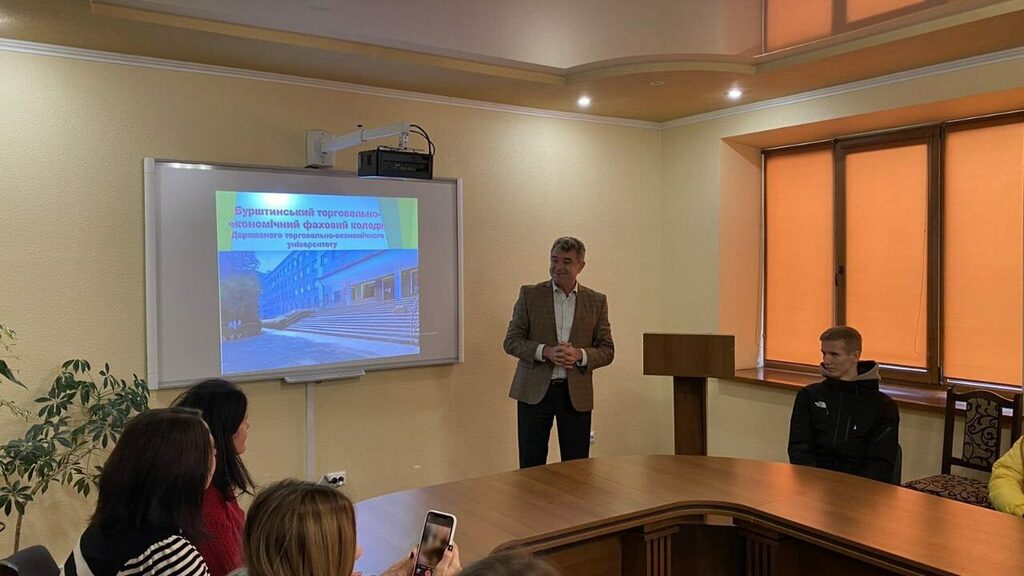 photo_2023-11-19_23-22-04